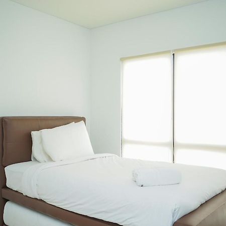 Homey And Modern Tamansari Semanggi 2Br Apartment By Travelio Jakarta Exterior photo