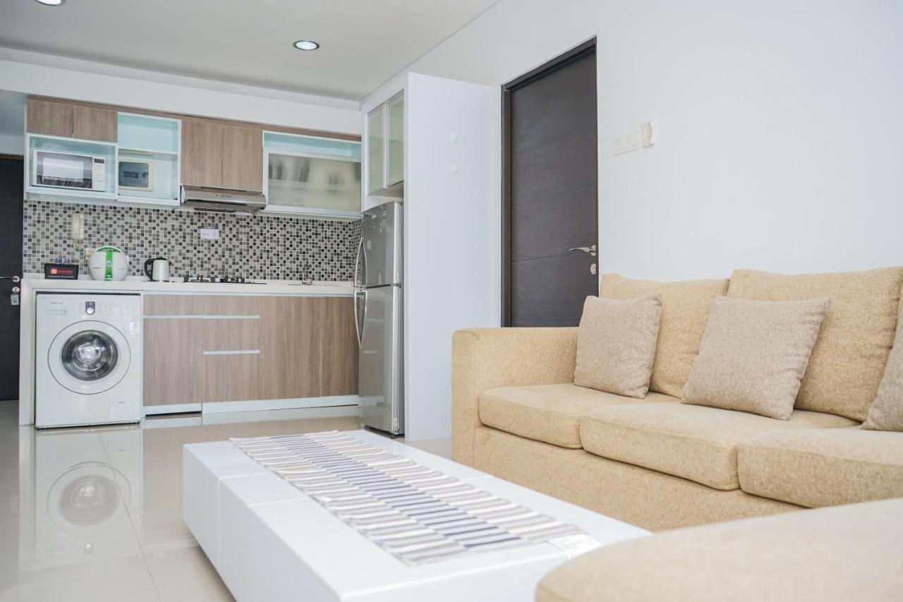 Homey And Modern Tamansari Semanggi 2Br Apartment By Travelio Jakarta Exterior photo